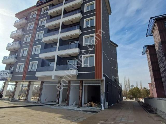 Ankara Havaalanı Yakını Kat Mülkiyetli Satılık 1+1