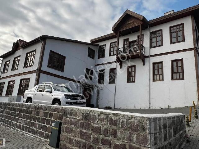 Ankara Hamamönünde Satılık Tarihi Konak Güney Cephe