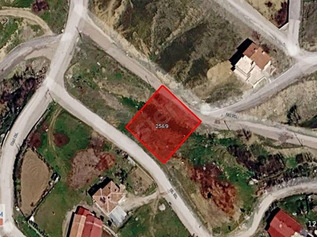 Ankara Mamak Kutludüğün'de 892,00 m Konut Alanı