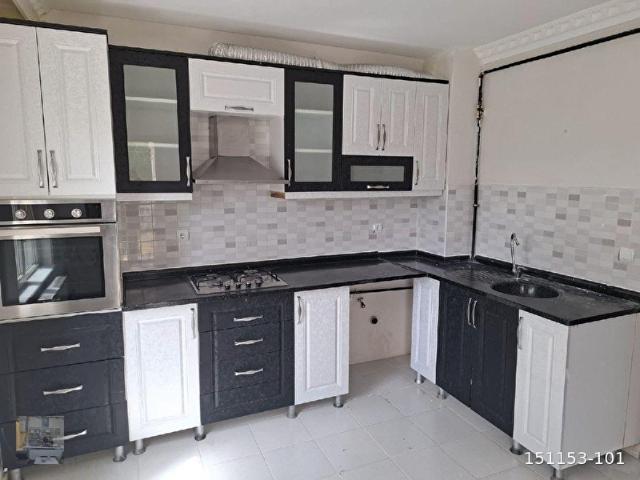ANKARA SİNCAN YENİKENT İLKSAN TOKİ İLKÖĞRETİM OKULU KARŞISI ARA KAT 3+1 SATILIK DAİRE