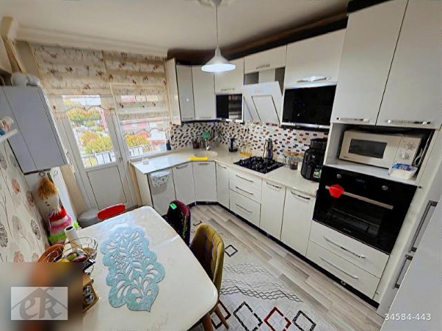 ANKARA SİNCAN ERTUGRUL GAZİ.MAH SİTE İCİ SATILIK ARA KAT DAİRE