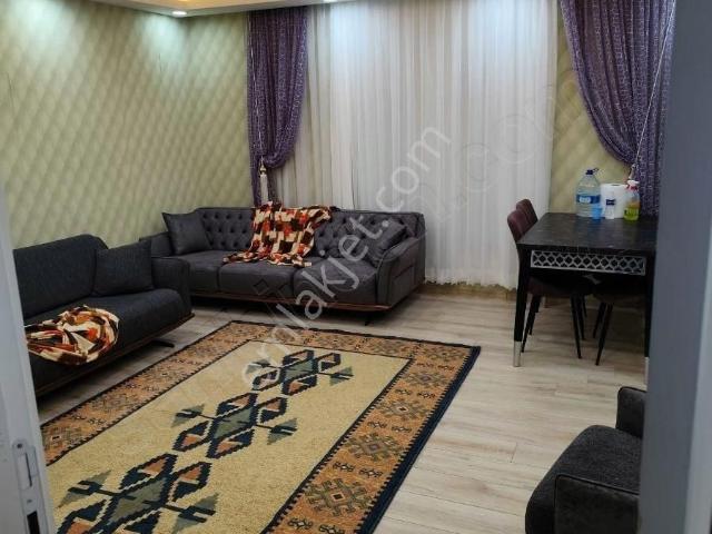 Çankaya Çavuşluda Full Yapılı 2+1 Ev Ve Bahçesi