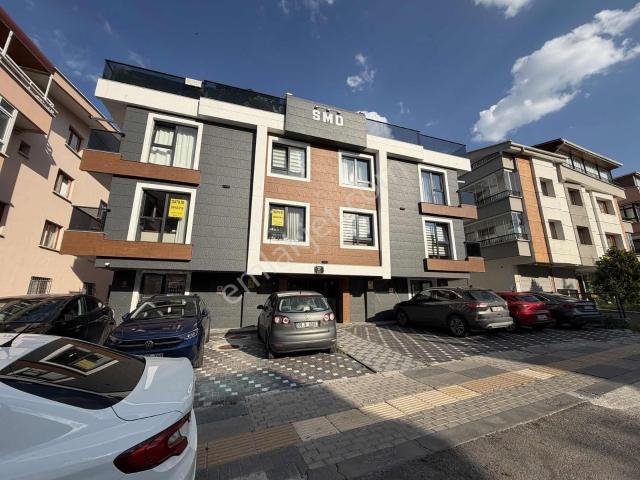 Çankaya Gop'da Katta Yerden Isıtma Lux Yapılı 2+1 Satılık Daire