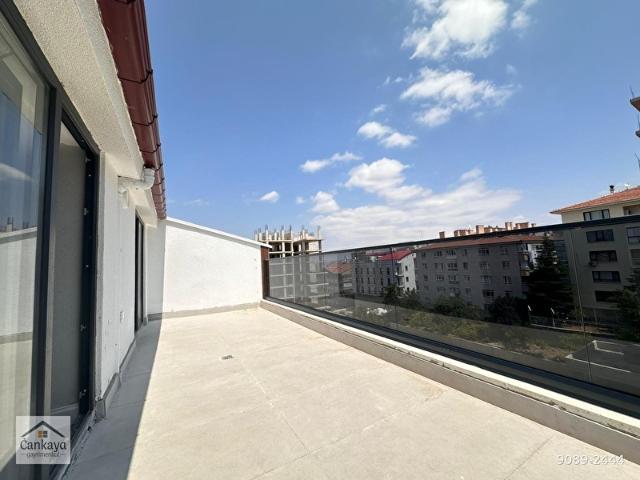 ÇANKAYA GAYRİMENKULDEN ÇETİN EMEÇHAKİMEVİ YAKINI SIFIR BİNADA ÖN CEPHE TERASLI DUBLEX 3+1+2BANYOLU