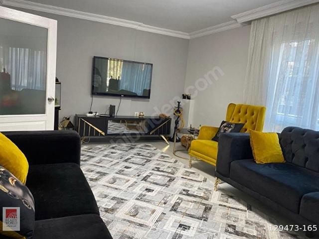 ÇANKAYA KIZILAYDA ASANSÖRLÜ YAPILI KATTA BAKIMLI 2+1 SATILIK DAİRE