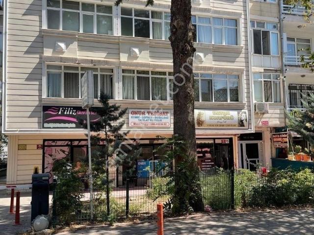 Çankaya Maltepe Onur Sokak Da 2+1 100 M2 Giriş Kat Satılık Daire
