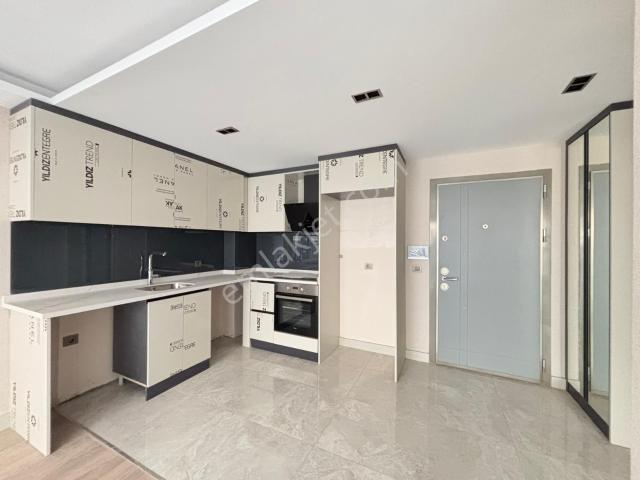 Çankaya Mimar Sokakta 1+1 Çift Asansörlü Sıfır Satılık Daire
