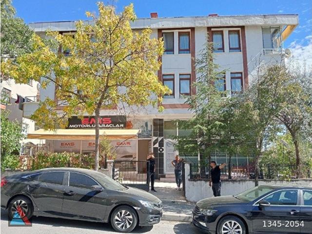 ÇANKAYA SEYRAN CADDESİNDE SATILIK BAKIMLI DÜKKAN