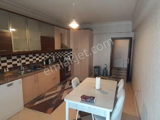 Çankaya Çukurambar Muhsin Yazıcıoğlu Caddesinde Geniş Boş 4+1 Satılık Daire