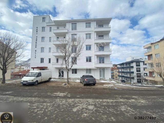 Şanlıbaba Emlak'tan Merkezi Konumda Satılık 1+1 Daire
