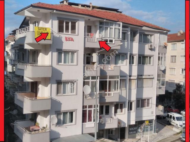 Şanlı Emlaktan Çınarcık Harmanlar Mh.'de,sahile Çok Yakın 2+1 Satılık Daire