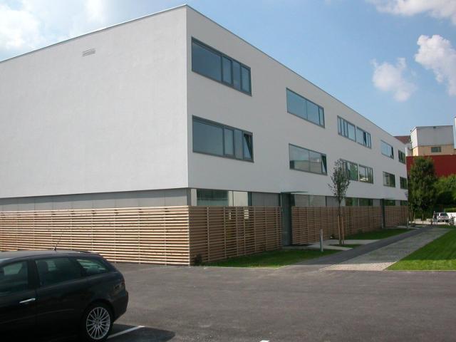 Anlegerhit in Wels Charmante 2 Zimmer Wohnung mit Balkon und Tiefgarage in Wels