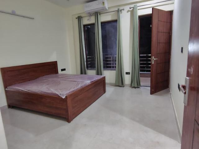 Ansal Plaza Sector 23 3 Bedroom 5200 Sq. Ft. Builder Floor in Sector 23 Gurgaon Listing ID: #9854
