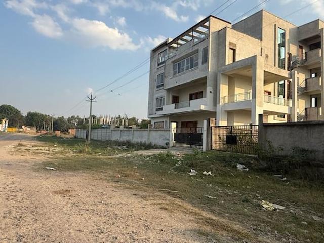 Ansal Sushant Golf city 9000 Sq. Yd. Plot in Bagiamau Lucknow Listing ID: #10243
