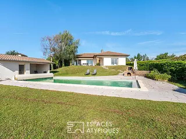 Anse 69480 Achat / Vente maison 7 pièces t7 au dernier étage piscine