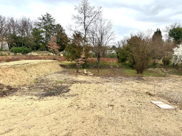 Ansouis Vente Terrain 84
