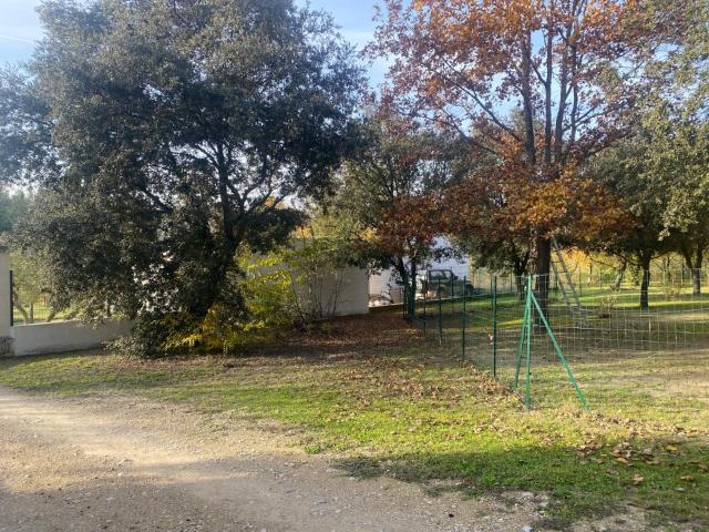 Ansouis Vente Terrain 84