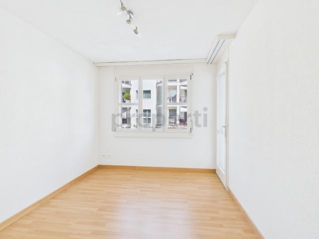Ansprechende 5.5 Zimmer Wohnung in Seewen mit vielfältigen Vorzügen | dreamo. Ch