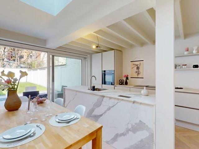 ANTWERP SOUTH Ground floor three bedroom apartment