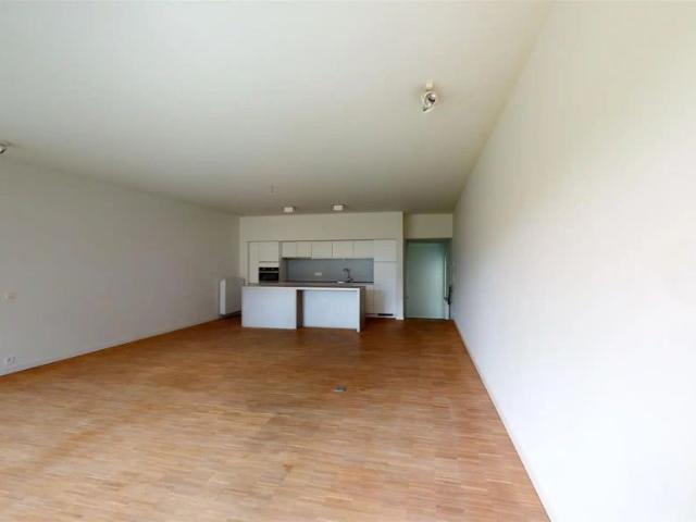 ANTWERPEN Royaal appartement in een kleinschalig gebouw