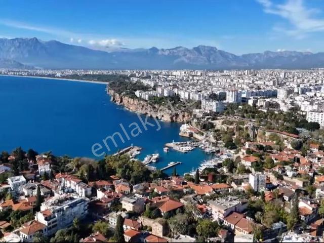 Antalya Muratpaşa Atatürk Caddesi Üzerinde Eşsiz 3+1 Daire