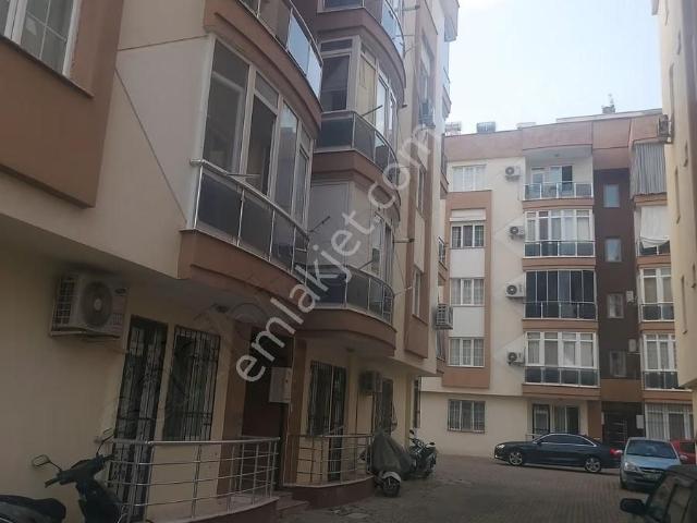 Antalya Muratpaşa Gebizli Mah Site İçi 2+1 Ayrı Mutfak D Gazlı