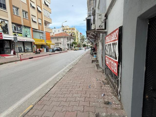Antalya Muratpaşa Sinan Mah Satılık Dükkan Yatırımlık Arık Cad