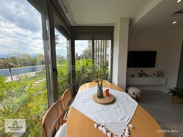 Antalya Döşemealtında site içi özel bahçe kullanımlı 3+1 daire
