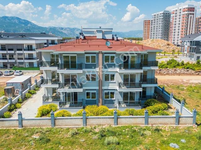 Antalya Döşemealtı Çıplaklı'da Satılık 2+1 Daire