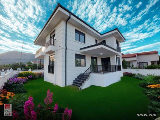 ANTALYA DÖŞEMEALTI ORTA MH 668 M2 ARSA ALANLI SATILIK 4+1 MÜSTAKİL VİLLA