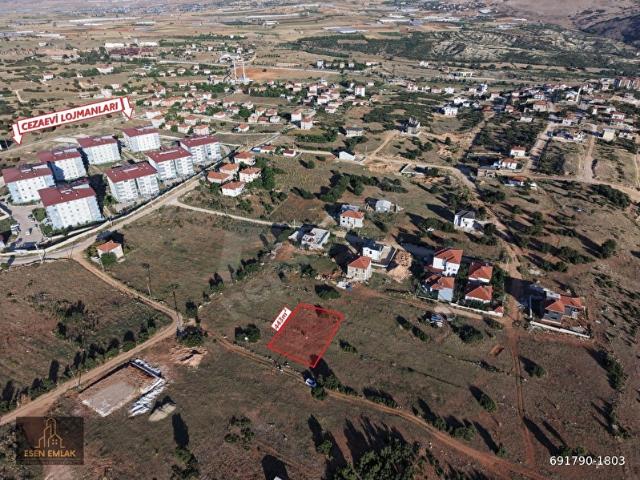 ANTALYA ELMALI'NIN GELİŞEN BÖLGESİNDE KAÇIRILMAYACAK FIRSAT VİLLA YAPIMINA UYGUN 443m2 SATILIK ARSA