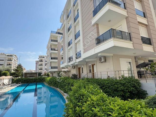 Antalya Hurma 1+1 Site İçerisinde Satılık Residance