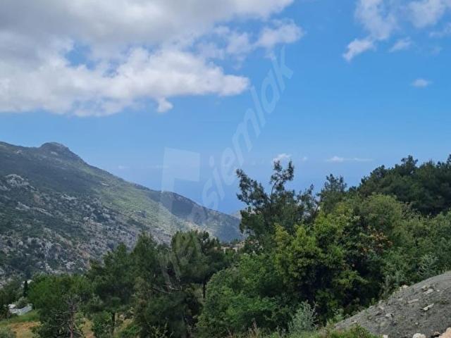 ANTALYA KAŞ'TA SATILIK BAHÇE
