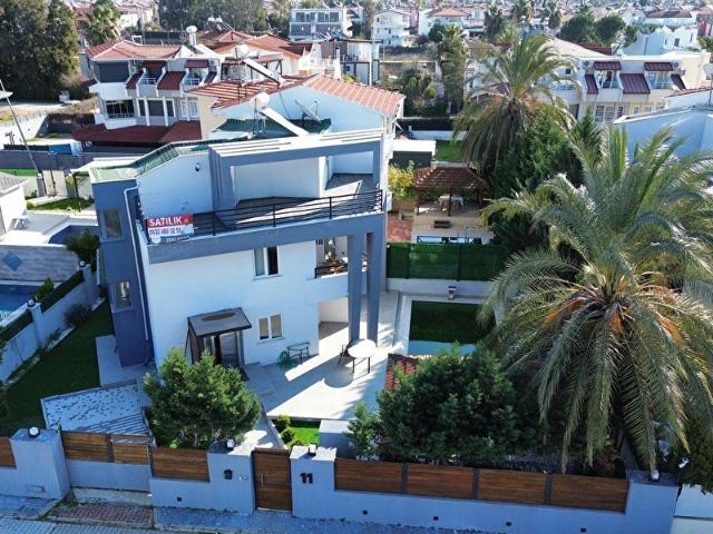 ANTALYA KADRİYE OTELLER BÖLGE SATILIK EŞYALI LÜKS HAVUZLU VİLLA