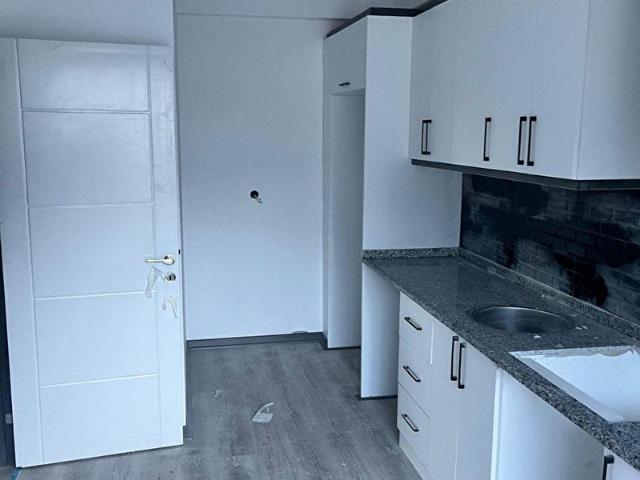 ANTALYA KEMER KUZDEREDE 1+1 SATILIK DAİRE