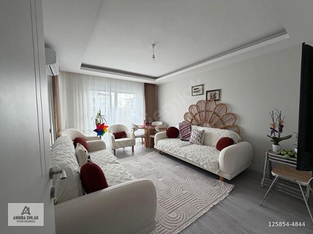 Antalya Kepez'de tramvaya 800 metre sıfır bina 2+1 ayrı mutfaklı