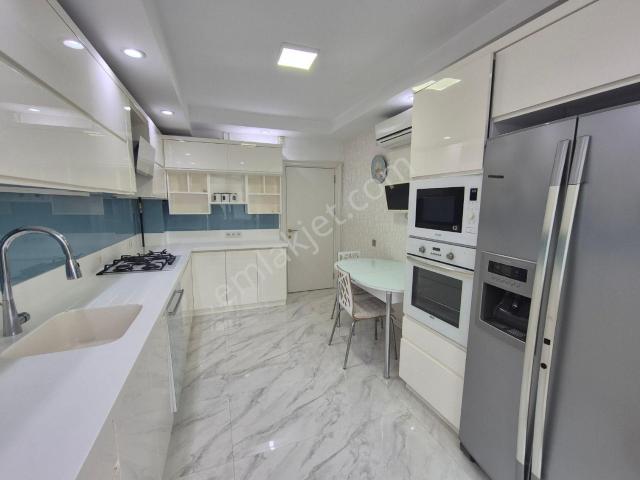 Antalya Konyaaltı Uncalı Kiralık Eşyalı 4+1 Havuzlu Lüks Sitede