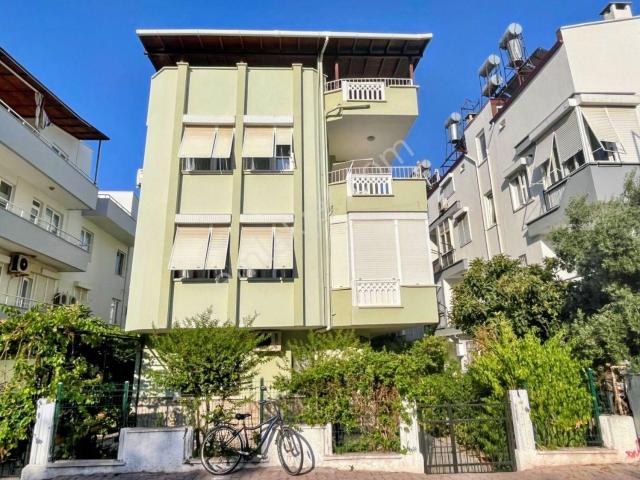 Antalya Lara Güzeloba Da Satılık Dubleks Daire
