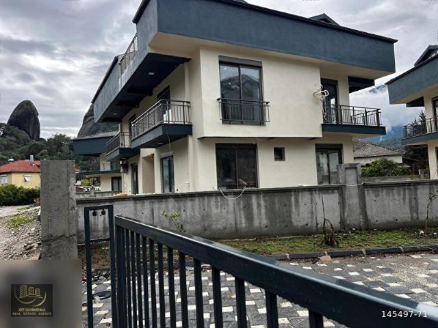 ANTALYAKEMERKUZDERE 2+1 LÜKS DAİRE