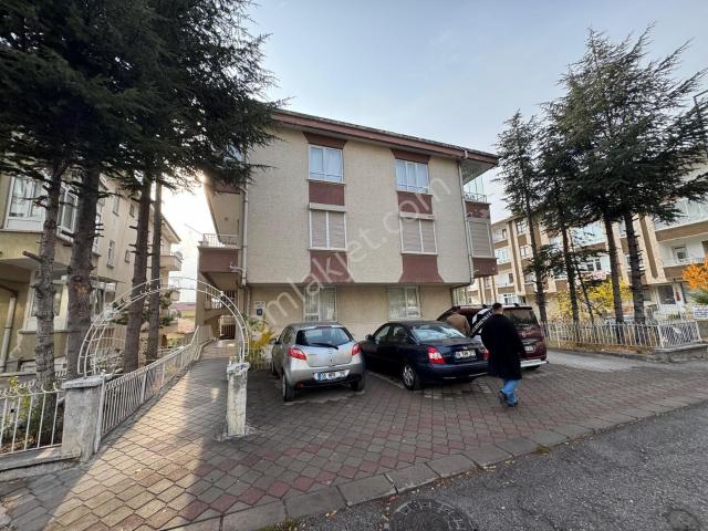 Antares Avm Ve Şehir Hastanesi Yakını 2,5+1 Geniş Satılık Daire