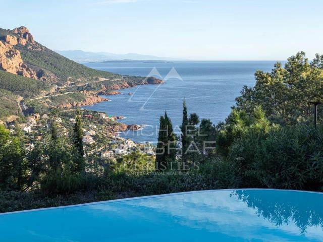 Anthéor Superbe Villa Double Avec Vue Mer 282m² Saint Raphaël
