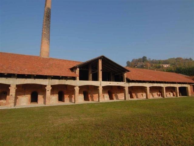 Antica fornace in vendita a Monforte d'Alba m² Monforte d'Alba