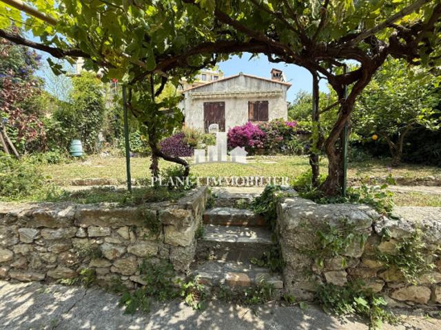 ANTIBES MAISON INDIVIDUELLE PROCHE VILLE