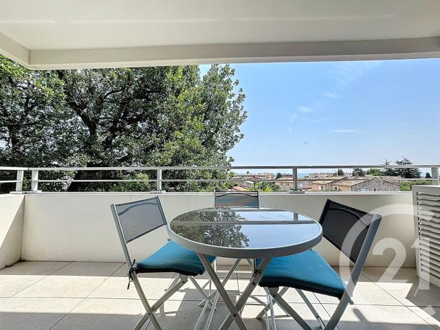 Antibes Bréguières Appartement 3 pièces Résidence récente. 64m² Antibes