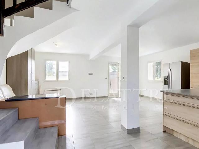 Antibes Charmante villa au calme 87m² Antibes