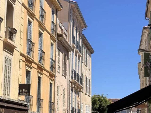 ANTIBES COEUR DE VILLE EXCLUSIVITE