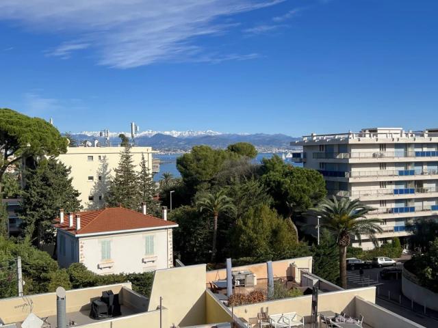 ANTIBES DÉBUT CAP D'ANTIBES