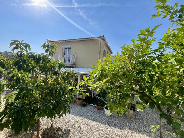 ANTIBES FONTMERLE, VILLA 4 PIÈCES AVEC JARDIN
