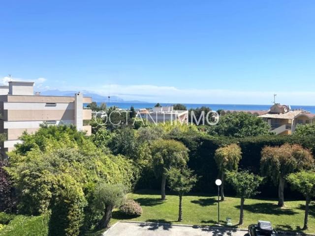 ANTIBES Petit four 2 pièces 235.000 € Exclusivité