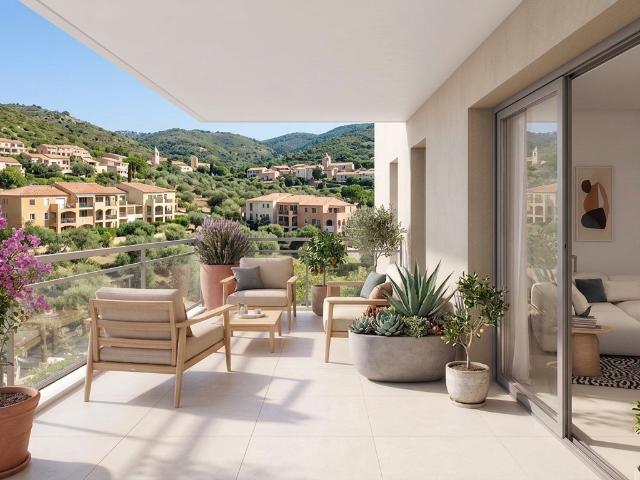 ANTIBES PROCHE MER CENTRE VILLE 2 PIECES EN ETAGE ELEVE 40 m²